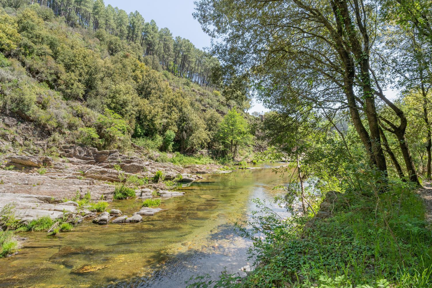 Le Moulin Du Luech Campeggio *